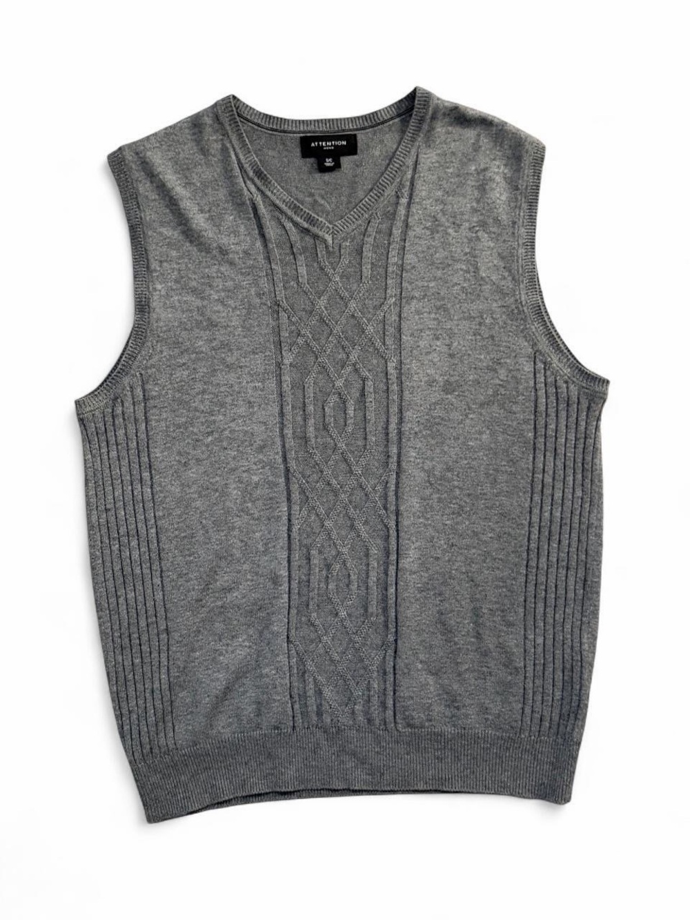 Attention Men’s Gray Cable-Knit V-Neck Sweater Vest Small